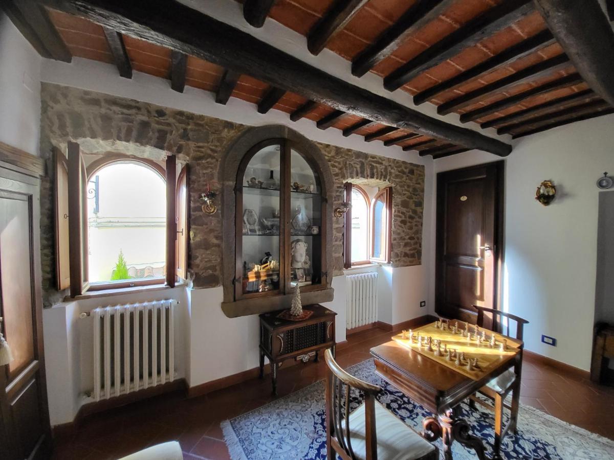The Small Castle Cortone Extérieur photo